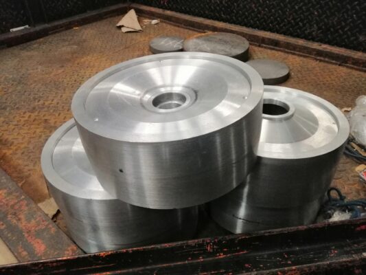 โรงกลึง ออกแบบชิ้นงาน รับทำCNC อะไหล่เครื่องจักรอุตสาหกรรม ไฟวิน ตามแบบ ของ พิภพภัทร